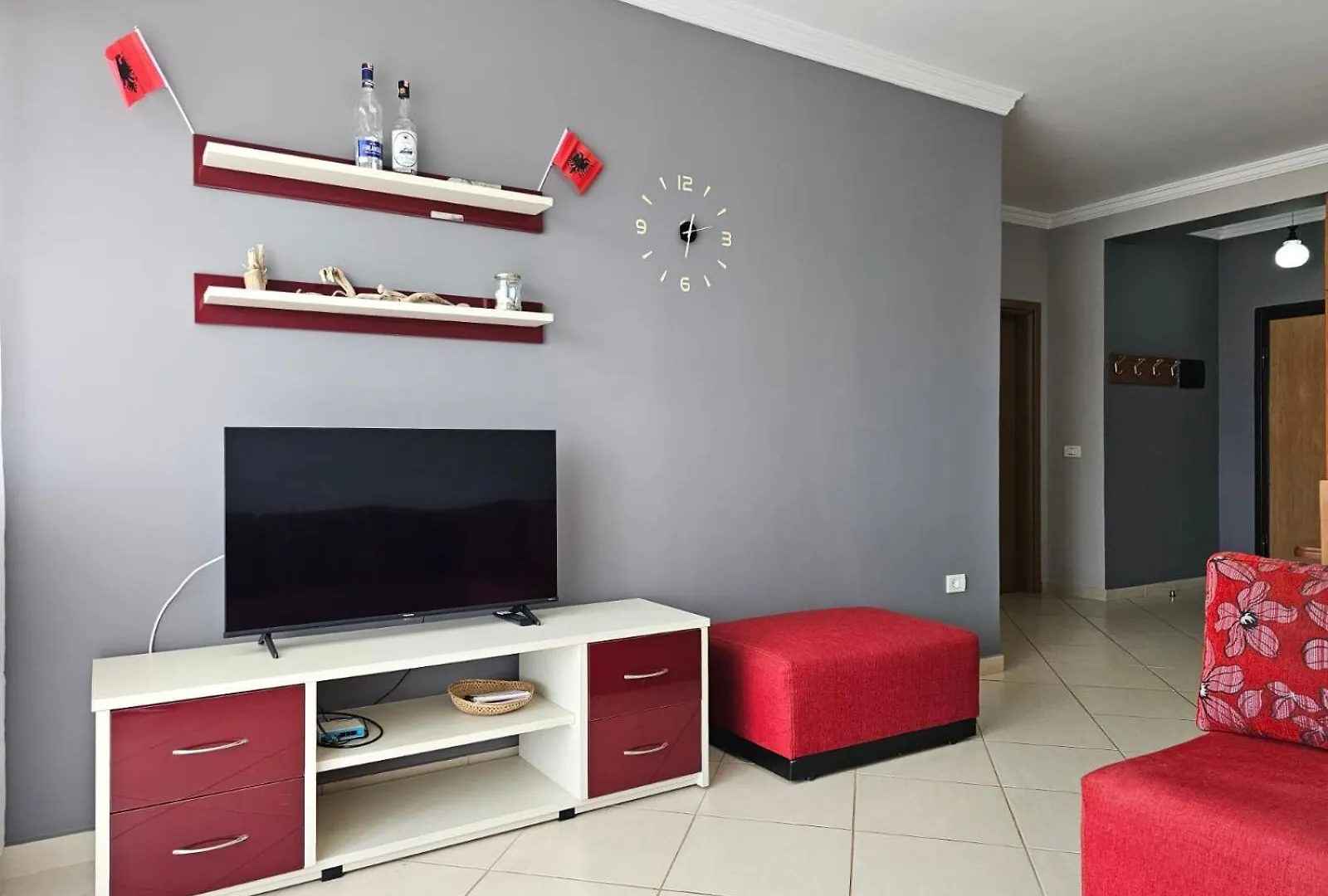 Bistrica Apartment With Sea View ساراندا