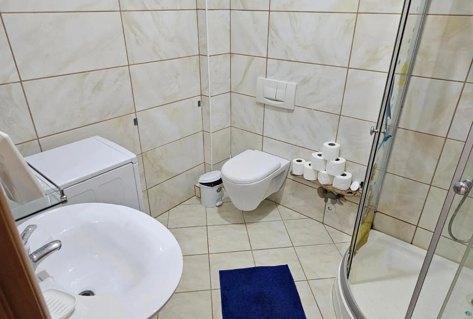 Bistrica Apartment With Sea View ساراندا