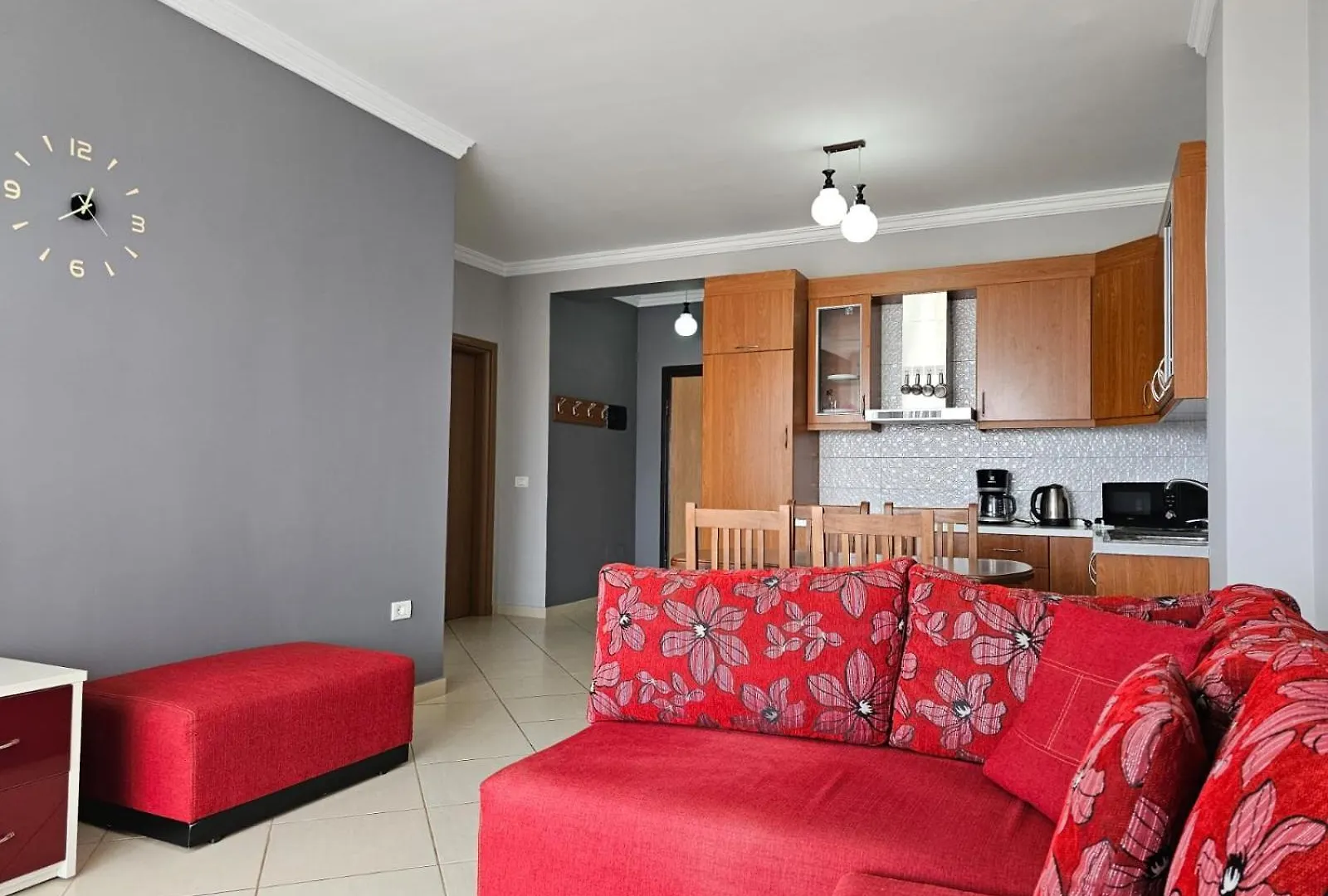 Bistrica Apartment With Sea View ساراندا